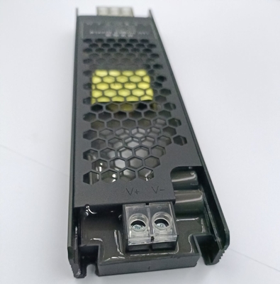 Напряжение тока 12V электропитания AC230V 5A переключая постоянн водитель СИД 60 ватт