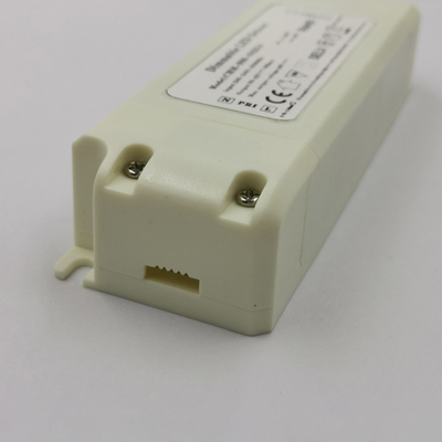 Облегченное электропитание Dimmable триака IP20, водитель прокладки СИД 1500mA Dimmable